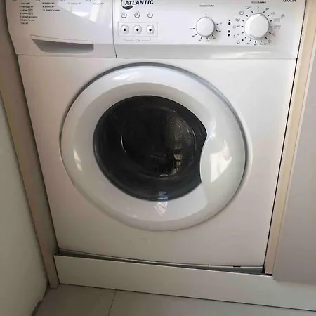 Under The Lemon Tree *