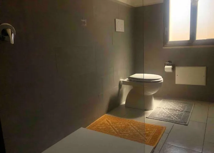 Under The Lemon Tree