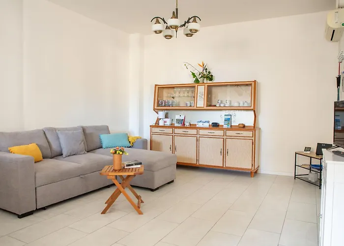 Under The Lemon Tree Daire *