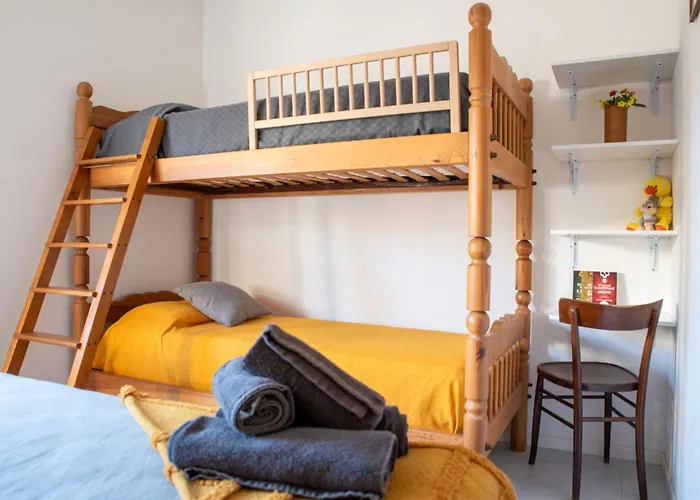 Under The Lemon Tree * لا كاليتا